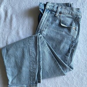 Gap Mom Jean High Rise - size 6 regular